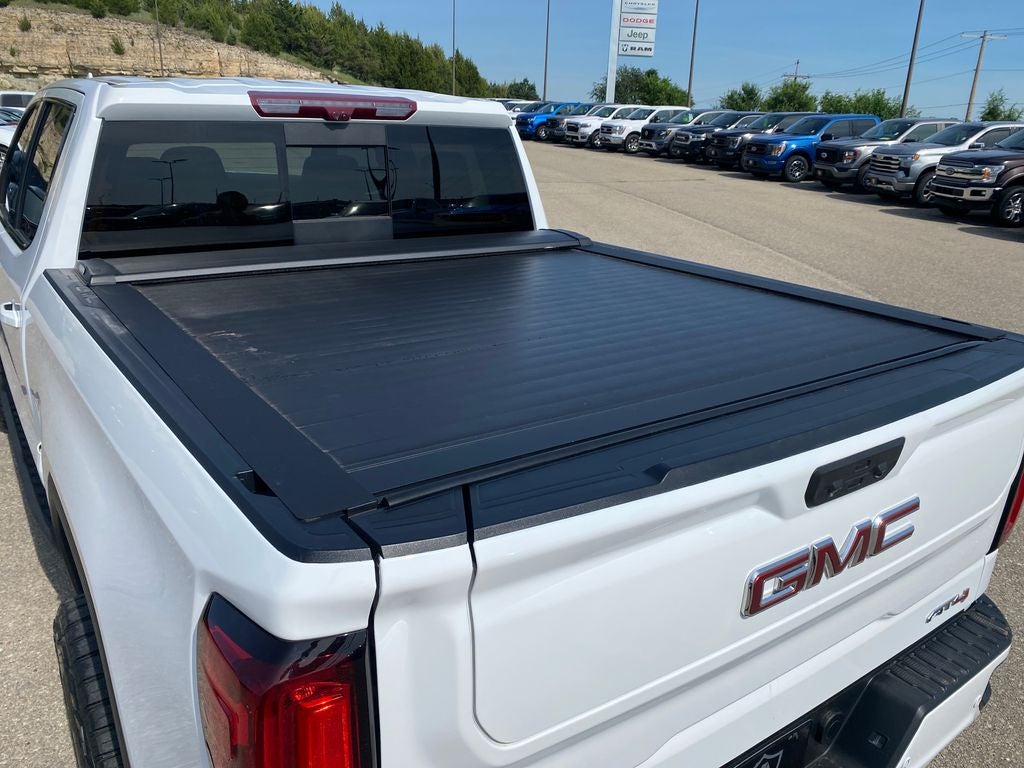 2024 GMC Sierra 1500 4WD Crew Cab Short Box AT4