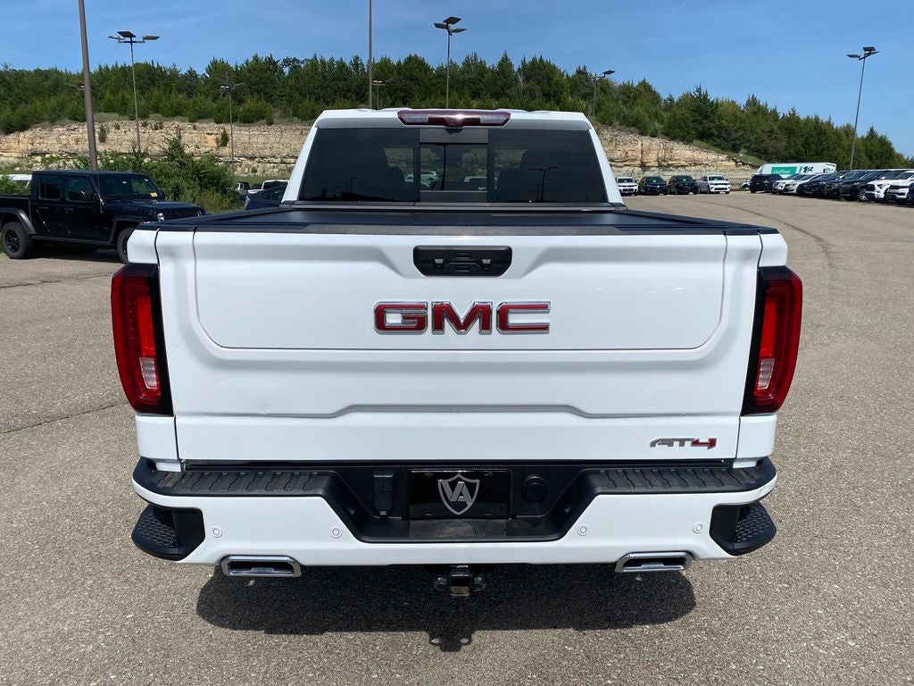 2024 GMC Sierra 1500 4WD Crew Cab Short Box AT4