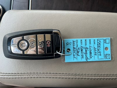 2024 Lincoln Navigator Reserve