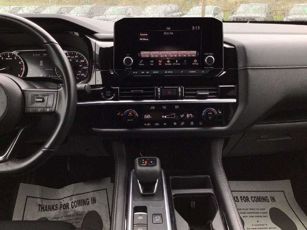 2025 Nissan Pathfinder SV 4WD