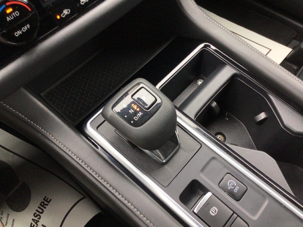 2025 Nissan Pathfinder SV 4WD