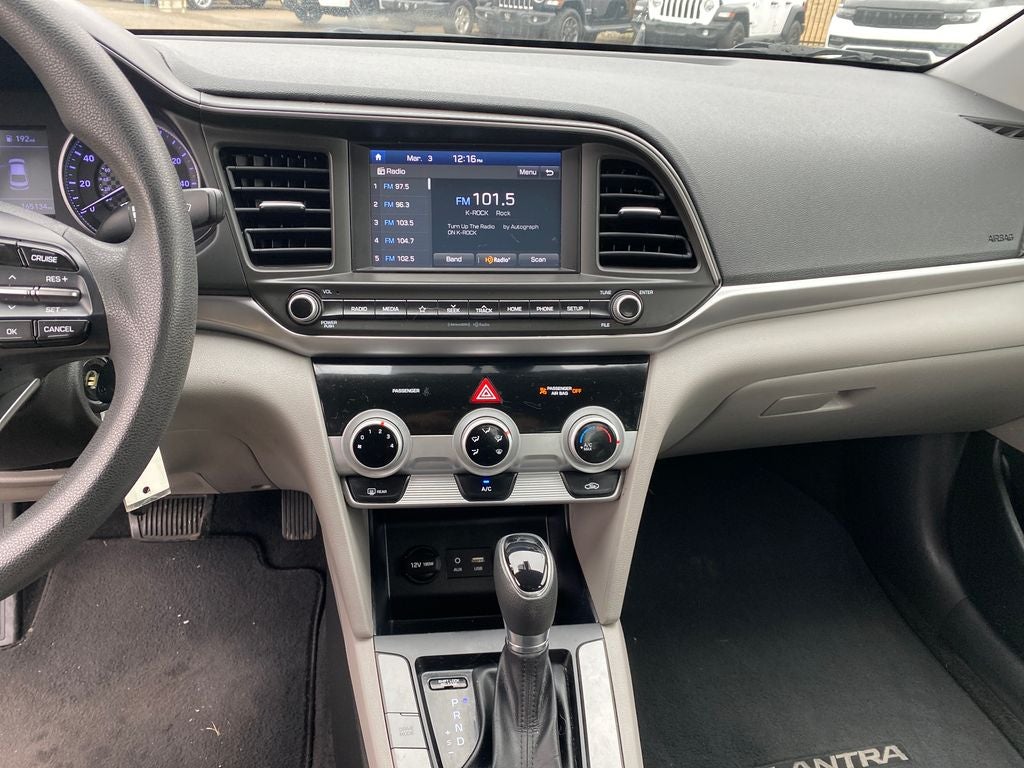 2019 Hyundai Elantra SEL