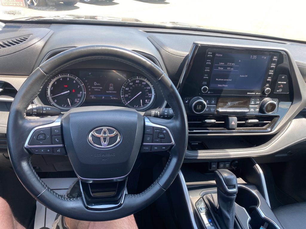 2021 Toyota Highlander XLE