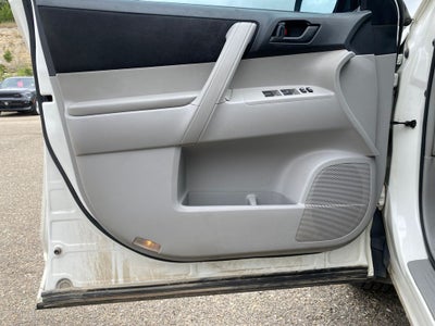 2012 Toyota Highlander Base
