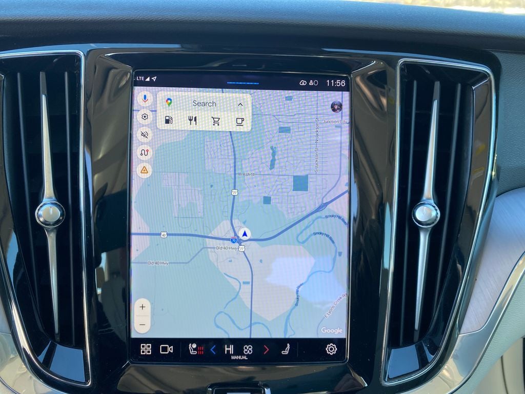 2024 Volvo S60 B5 Core Dark Theme