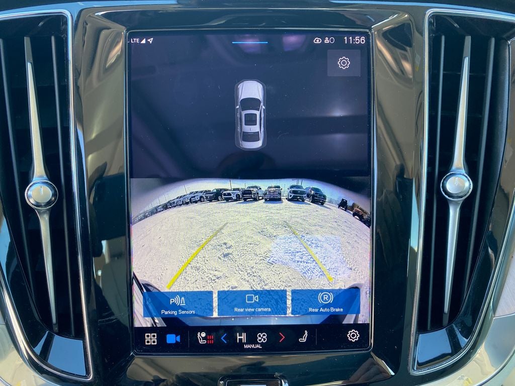 2024 Volvo S60 B5 Core Dark Theme