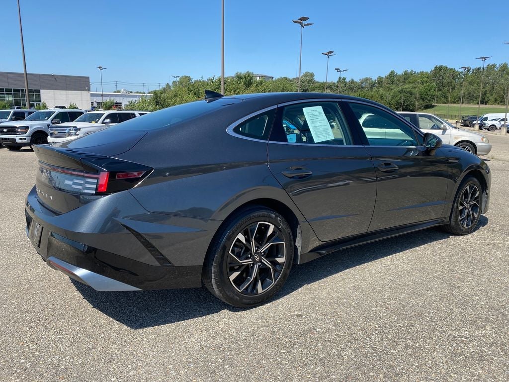 2025 Hyundai Sonata SEL
