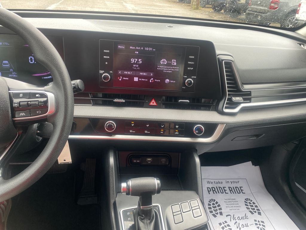 2024 Kia Sportage LX