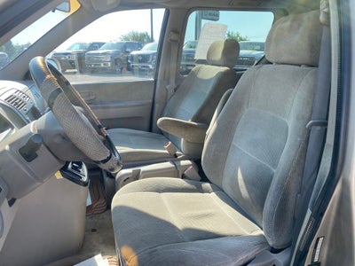 2005 Kia Sedona LX