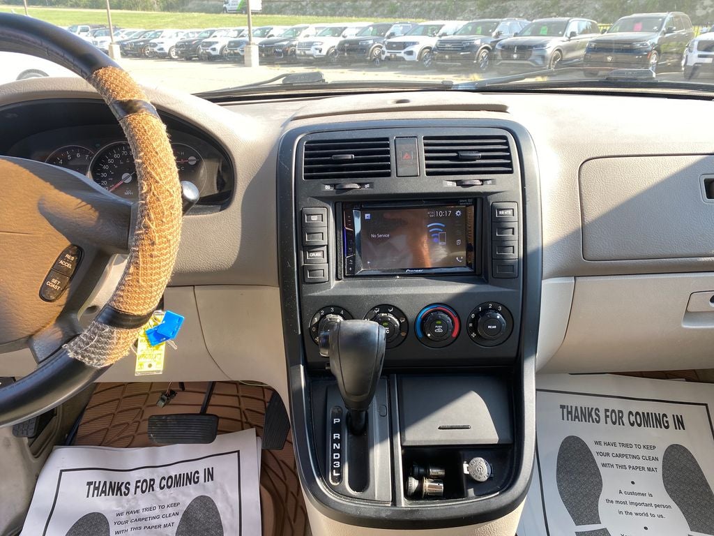 2005 Kia Sedona LX