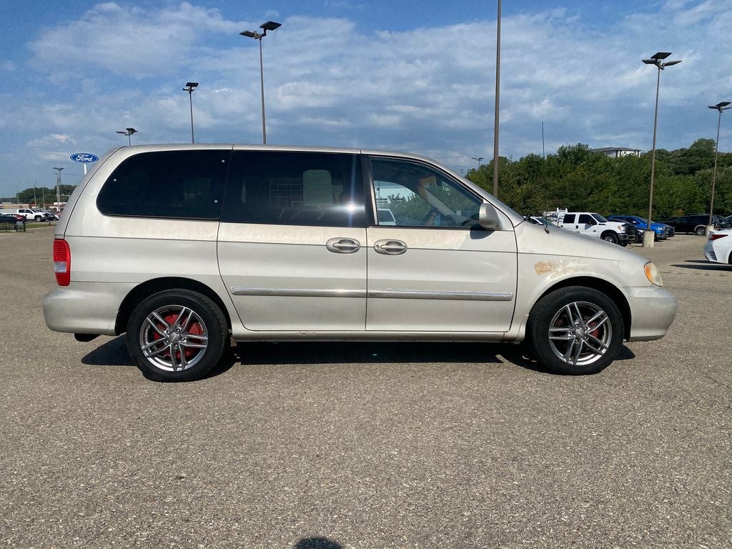 2005 Kia Sedona LX