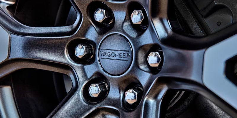 A close look at the wagoneer rims.