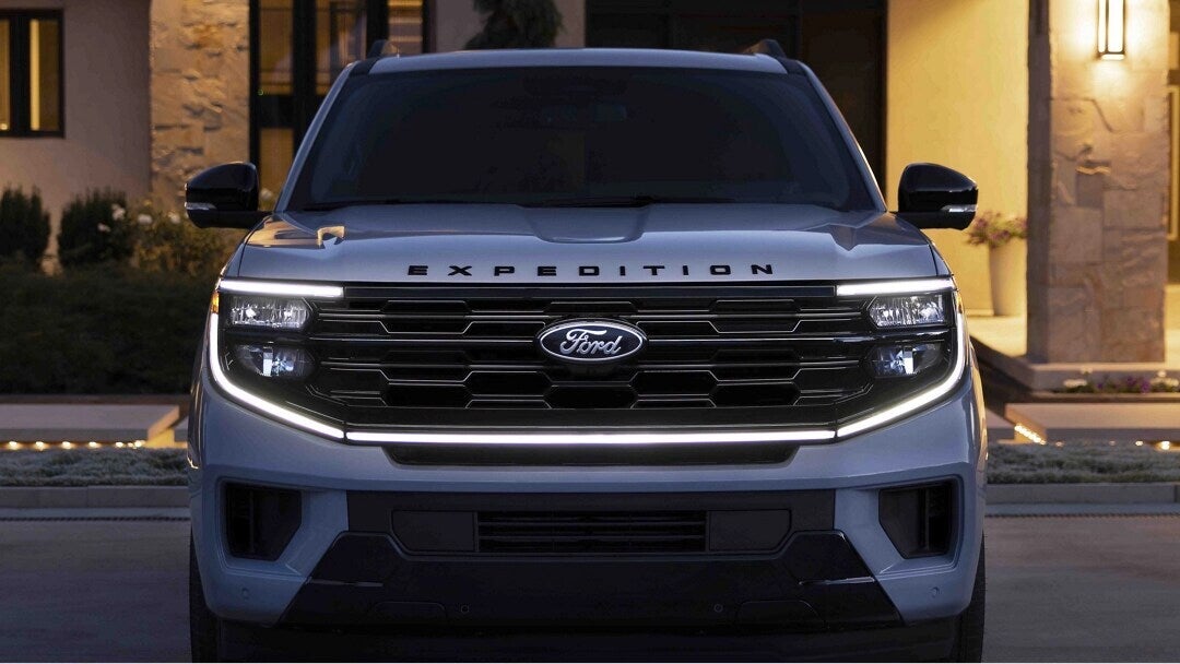 An up close view at the front bumper of a expedition.