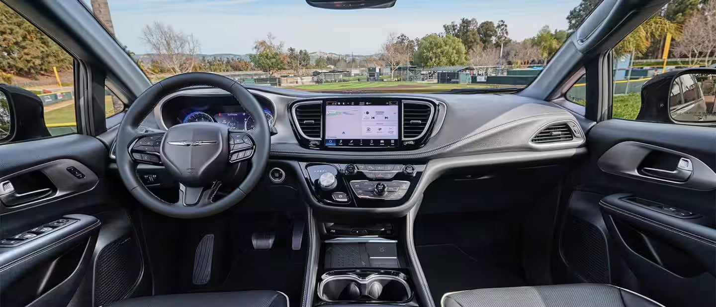 2026 Chrysler Pacifica interior view of the front dash