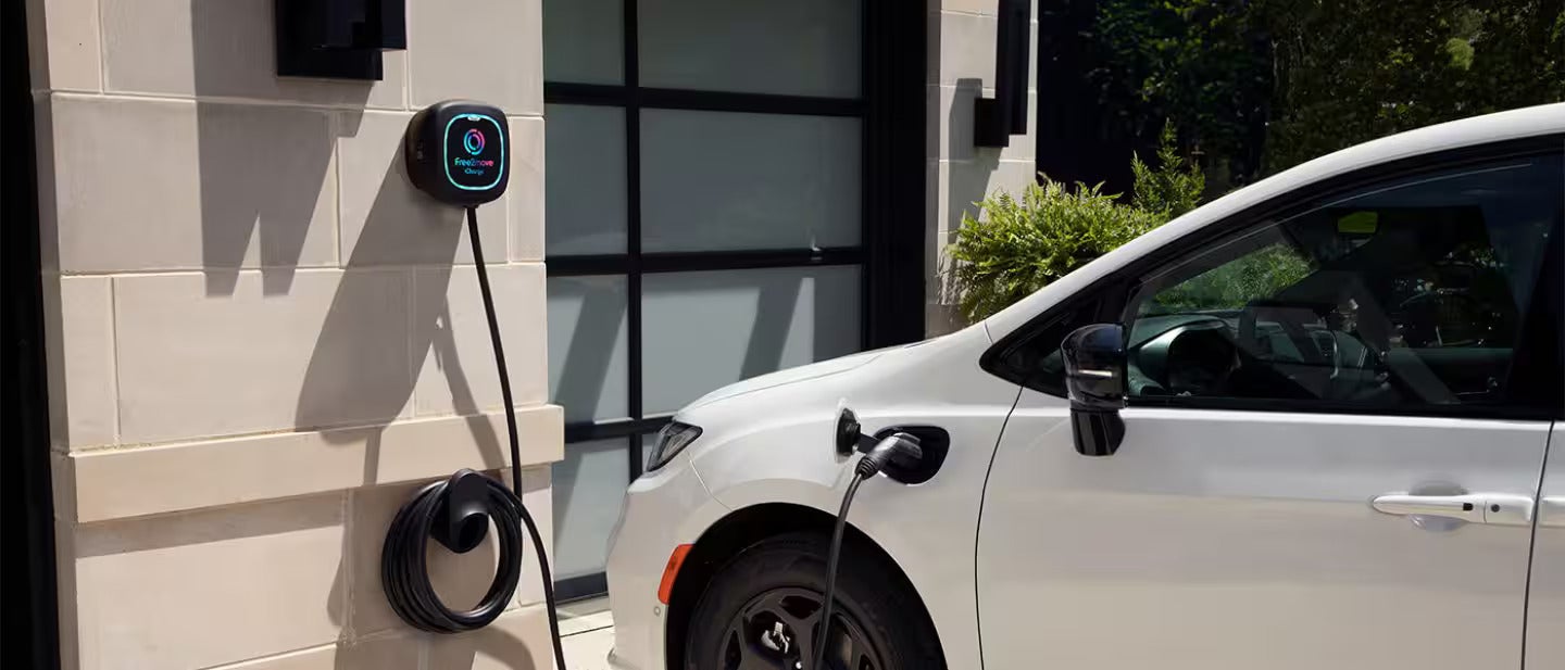 2026 Pacifica Plug-in Hybrid view of the vehicle charging